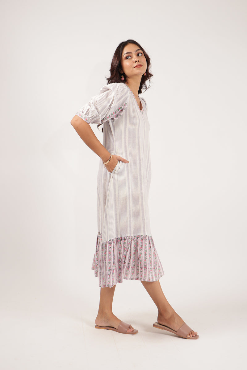 Kala Cotton Dress With Puff Sleeves - Lavender