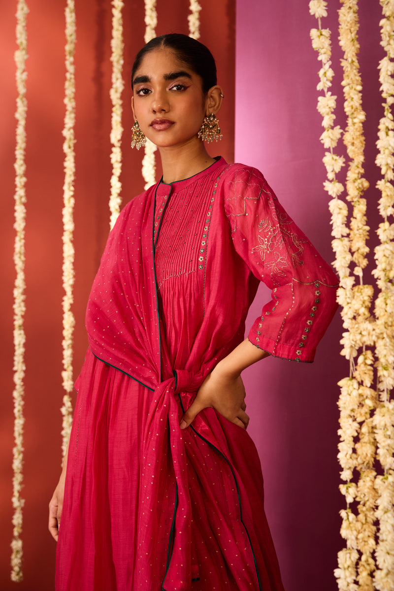 Chanderi Hand Embroidered Kurta - Pink