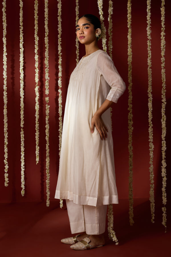 Chanderi Dupatta - White