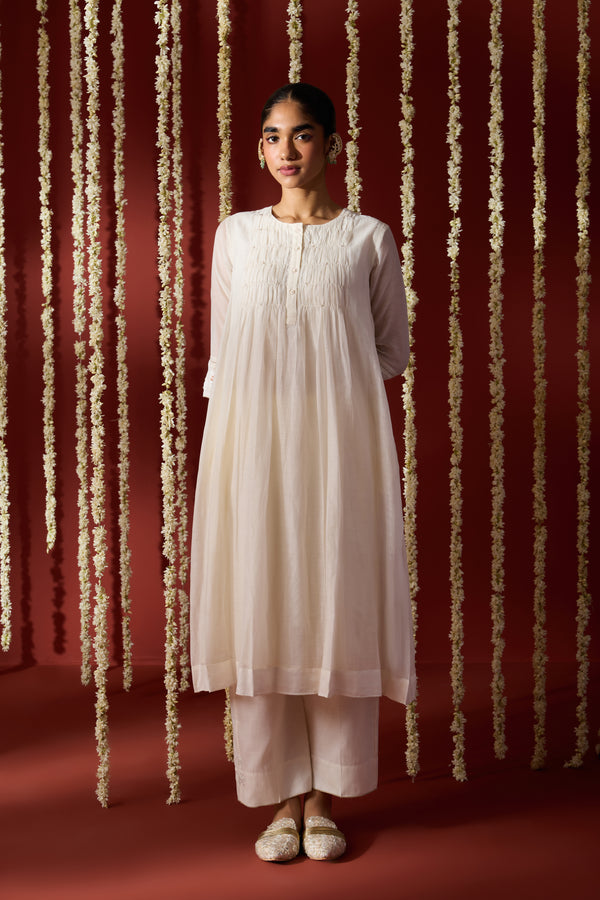 Chanderi Parallel - White