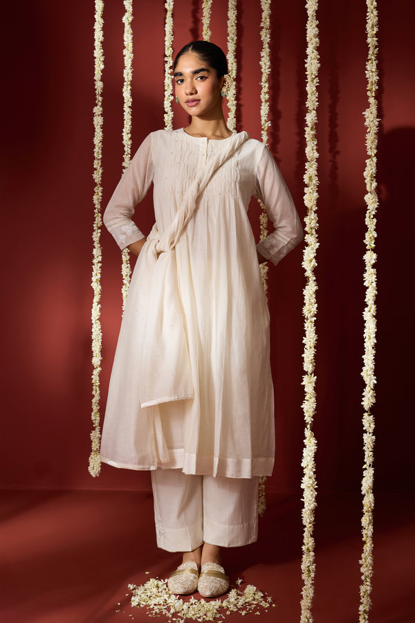 Chanderi Dupatta - White