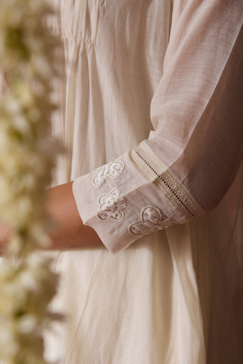 Chanderi Hand Embroidered Kurta - White