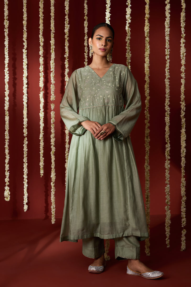 Chanderi Hand Embroidered Kurta - Green
