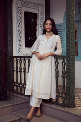 Chanderi Hand Embroidered Kurta - White