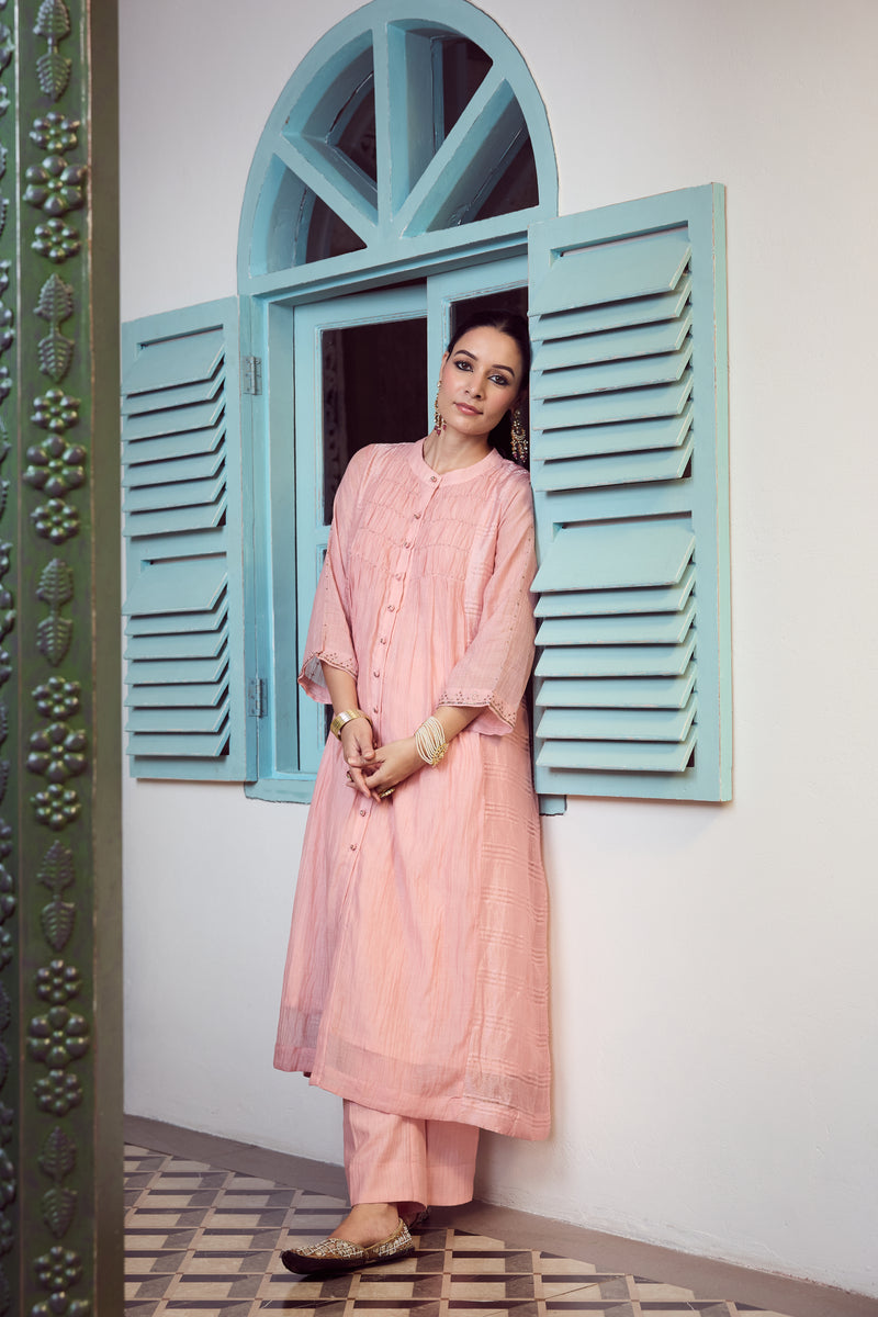 Chanderi Hand Embroidered Kurta - Peach