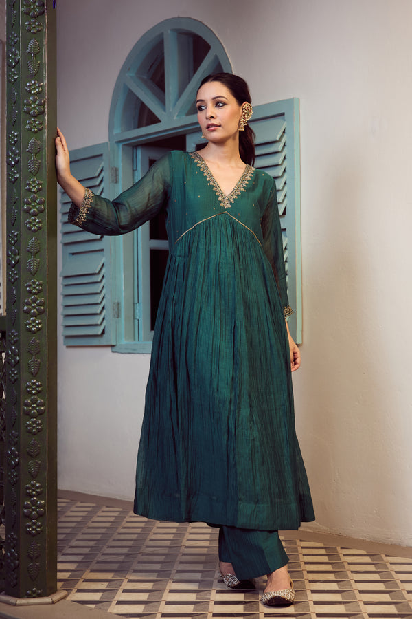 Chanderi Hand Embroidered Kurta - Green