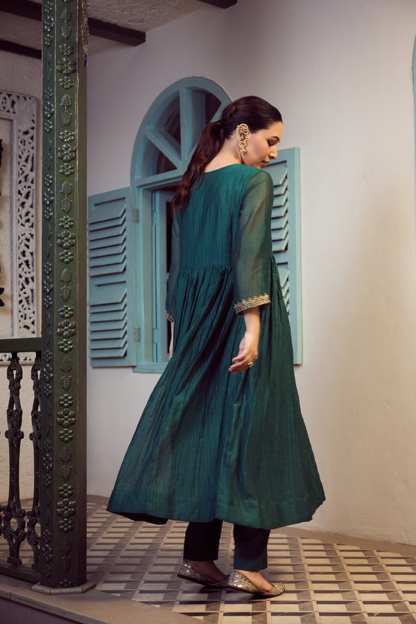 Chanderi Hand Embroidered Kurta - Green