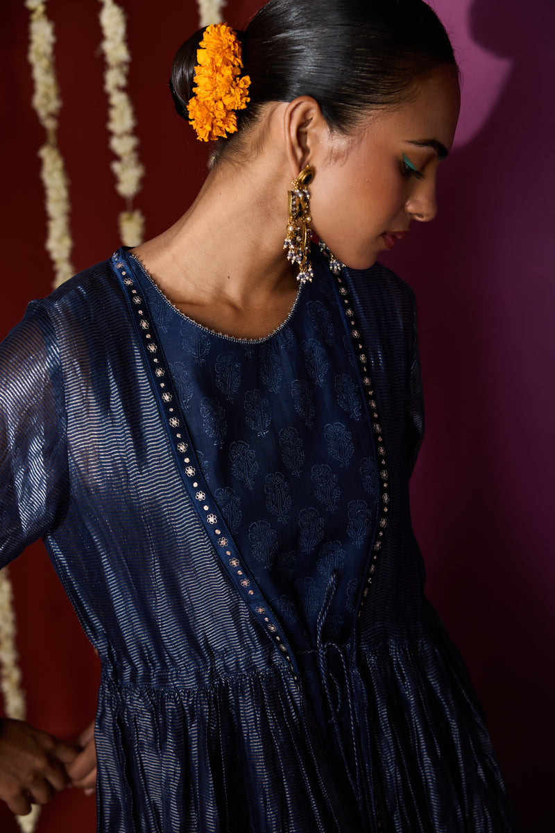 Silk Kota Shrug With Chanderi Slip Kurta - Blue