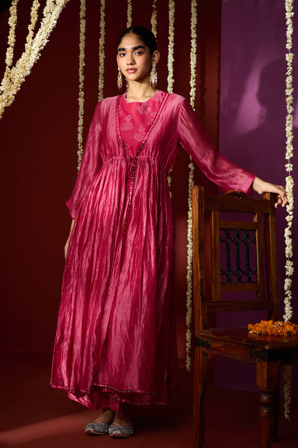 Silk Kota Shrug With Chanderi Slip Kurta - Pink