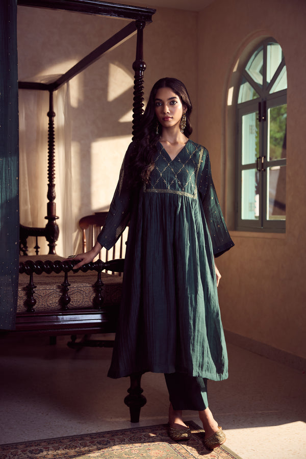Chanderi Parallel - Green