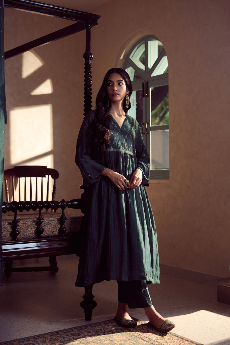 Chanderi Parallel - Green