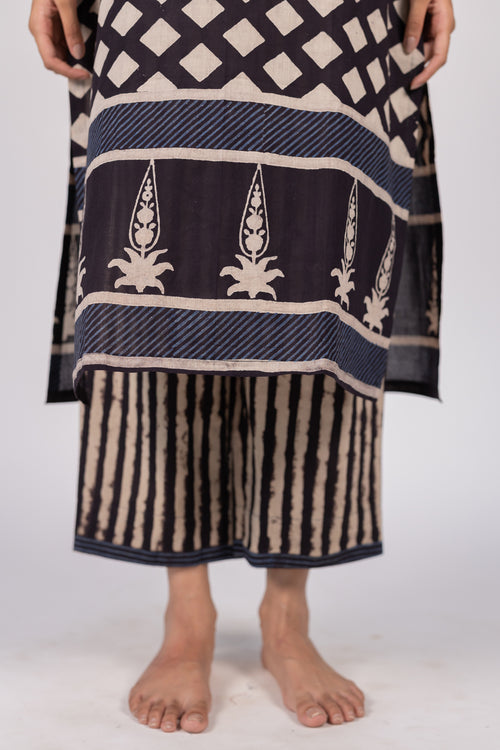 Vertical Stripe Ajrakh Hand Block Printed Cotton Parallel