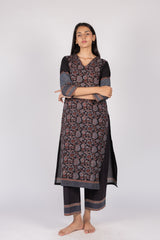 Black Floral Printed Cotton Straight Cut Kurta
