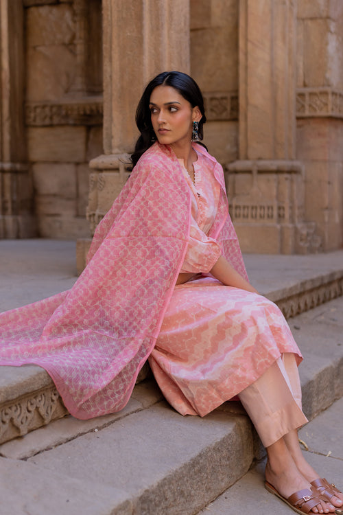 Pink Floral Kota Doria Dupatta