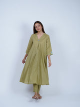Green Hand-Embroidered Cotton Kurta