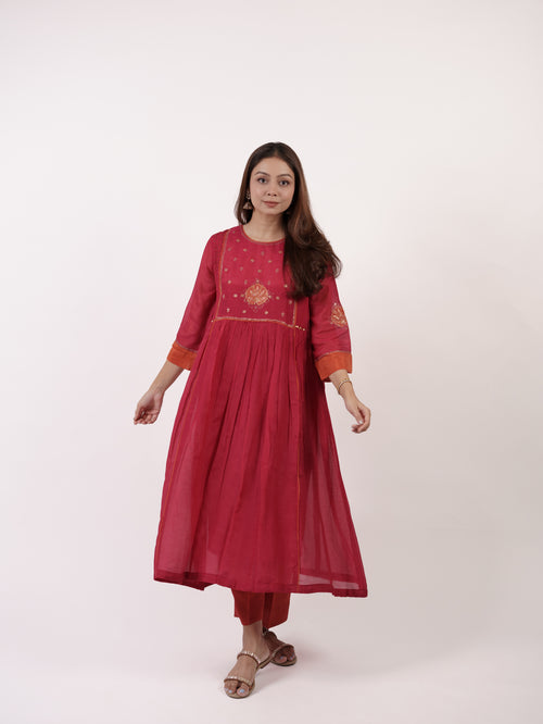 Pink Hand-Embroidered Chanderi Kurta