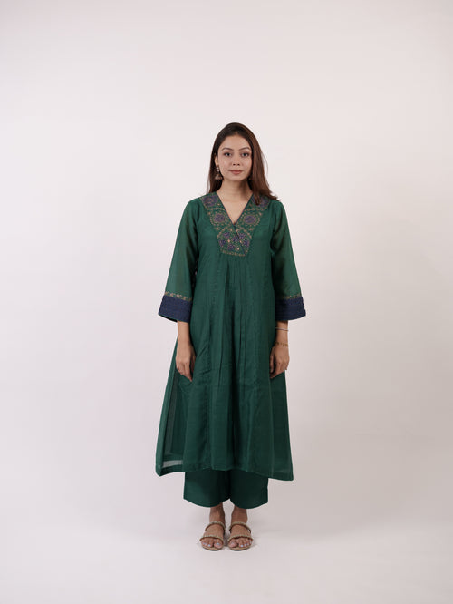 Green Hand-Embroidered Chanderi Kurta