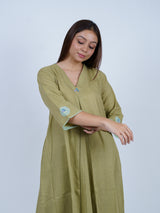 Green Hand-Embroidered Cotton Kurta