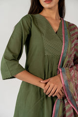 Cotton Hand Embroidered Kurta - Green