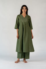 Cotton Hand Embroidered Kurta - Green