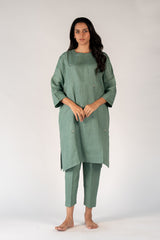 Linen Hand Embroidered Kurta - Green