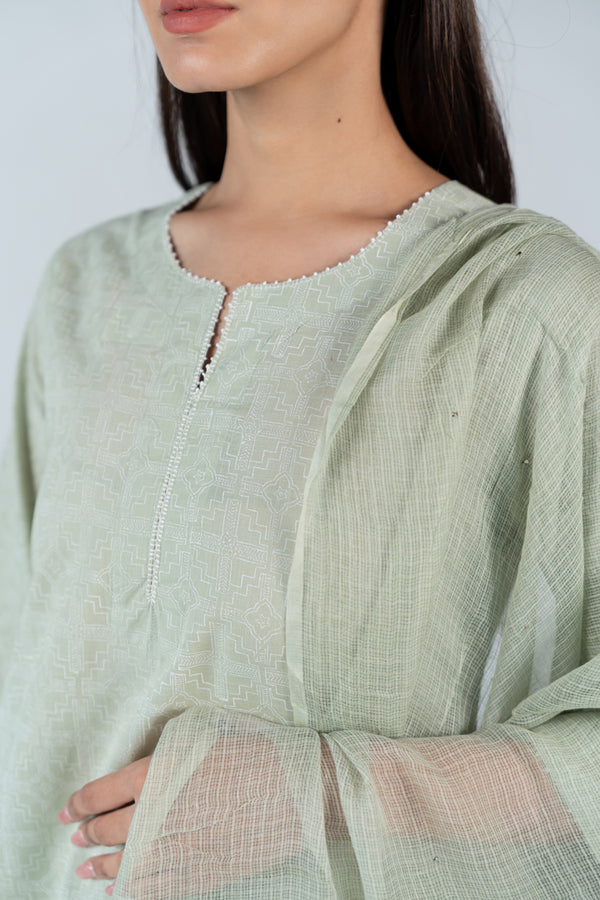 Cotton Kota Doria Hand Embroidery Dupatta - Green