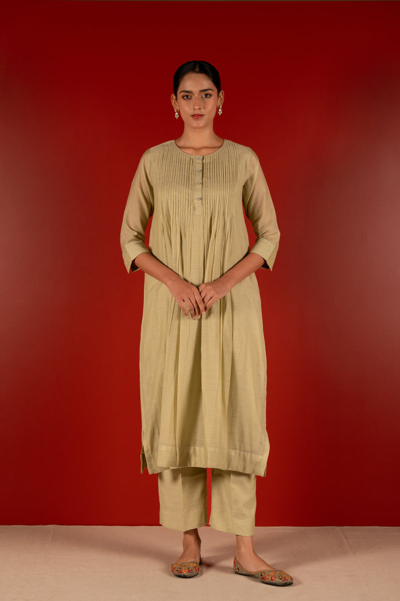 Chanderi Hand Embroidered Kurta - Green