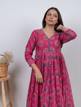 Chanderi V Neck Flare Kurta - Pink