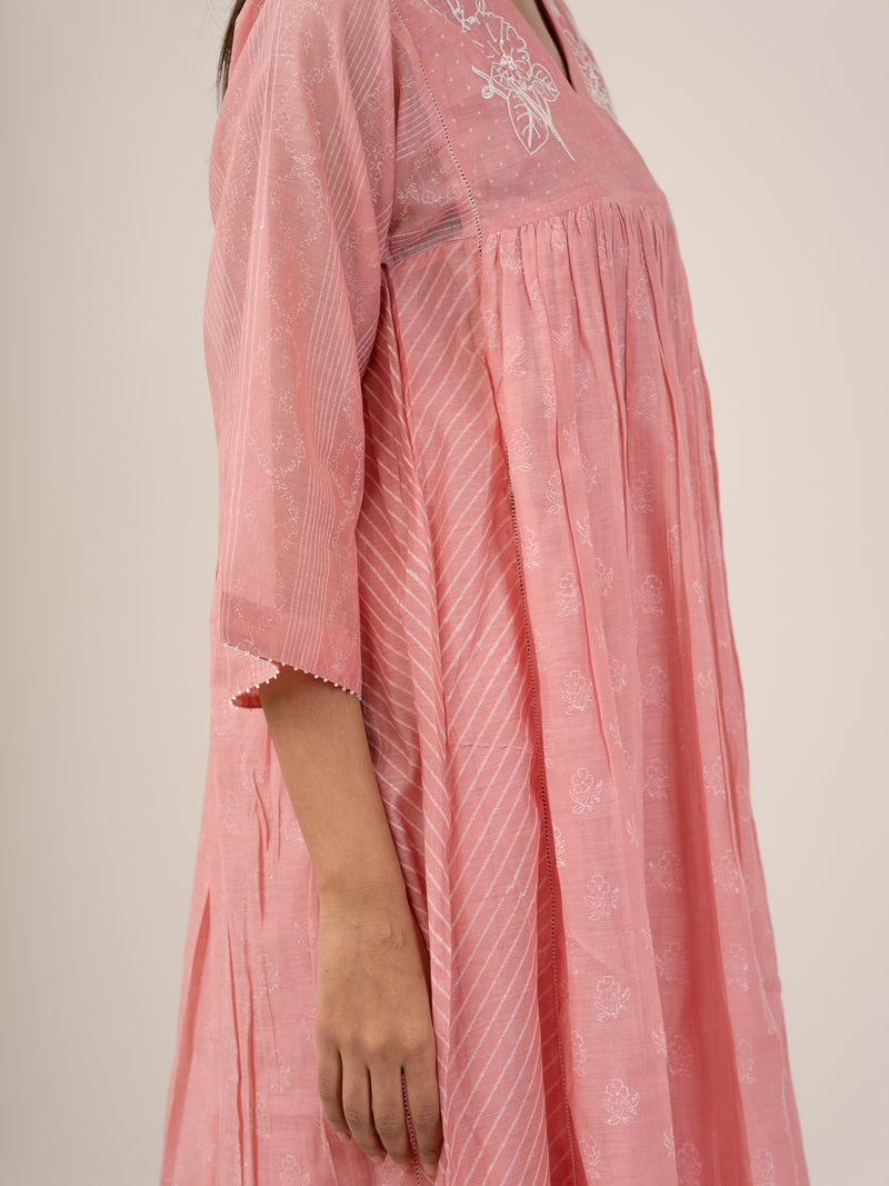 Chanderi V Neck Straight Kurta - Pink