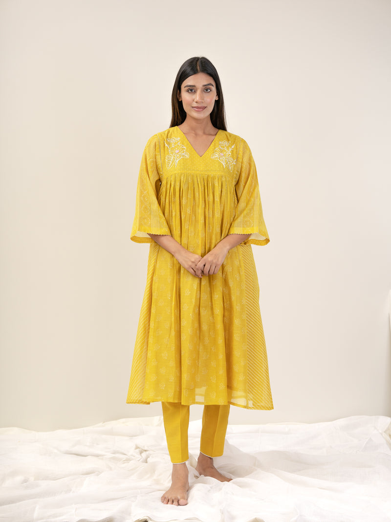 Chanderi Narrow Pant - Yellow