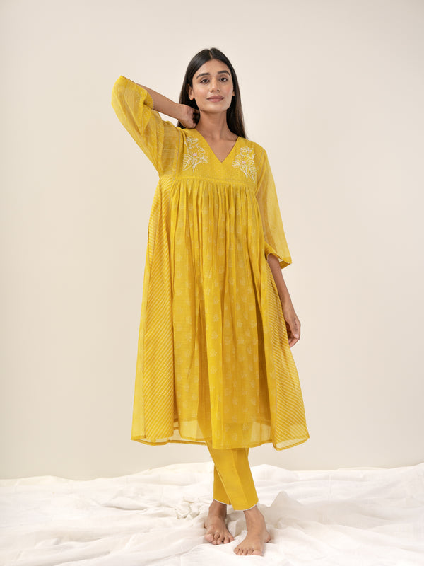 Chanderi V Neck Straight Kurta - Yellow