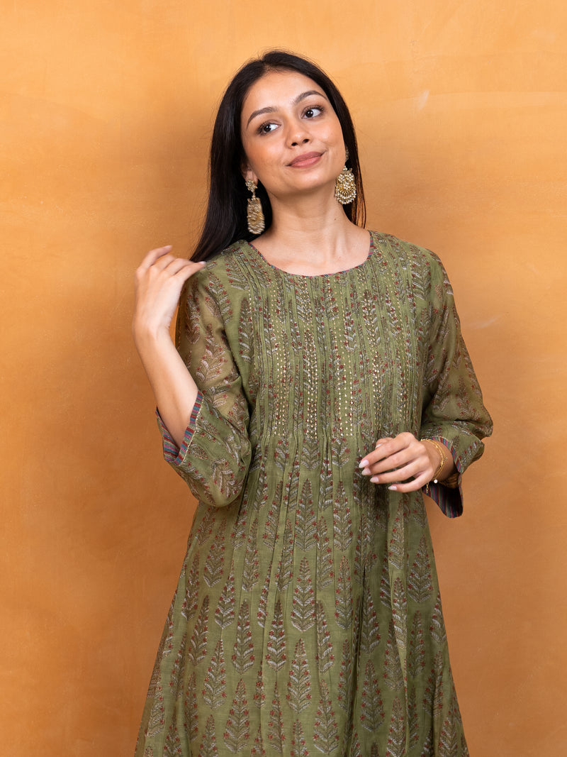 Chanderi Hand Embroidery Kurta - Green