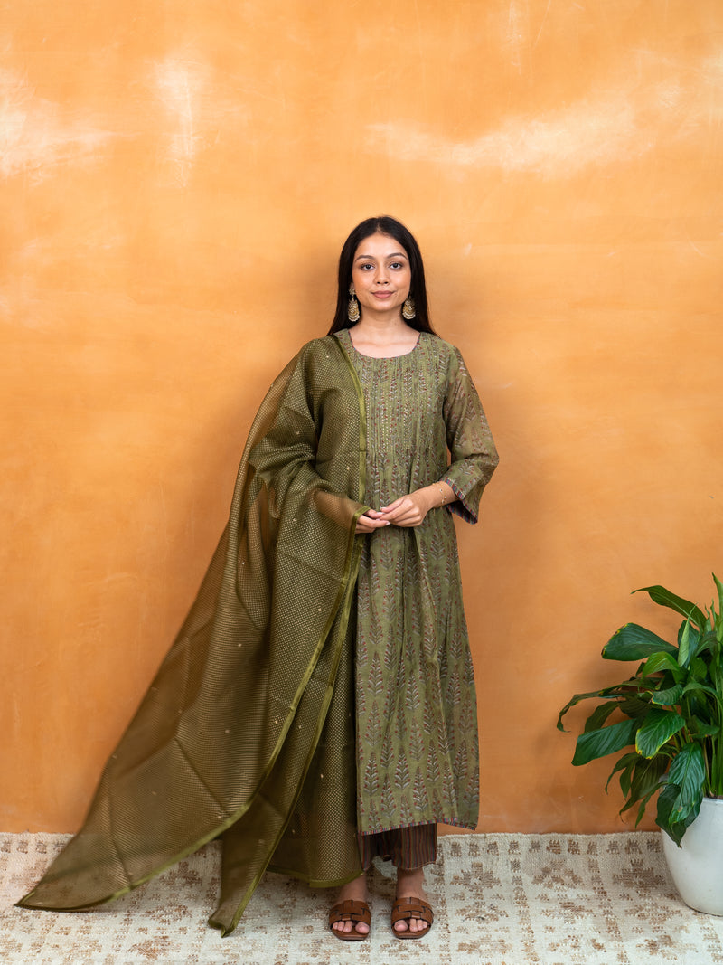 Chanderi Hand Embroidery Kurta - Green