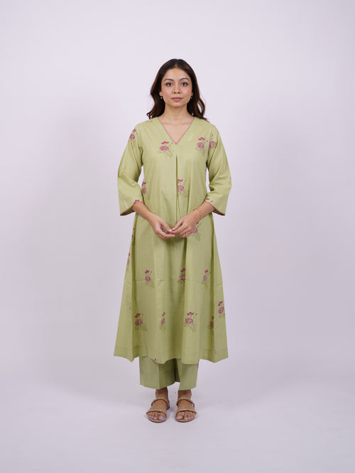 Green Cotton Hand-Block Printed Pleated V-Neck Kurta