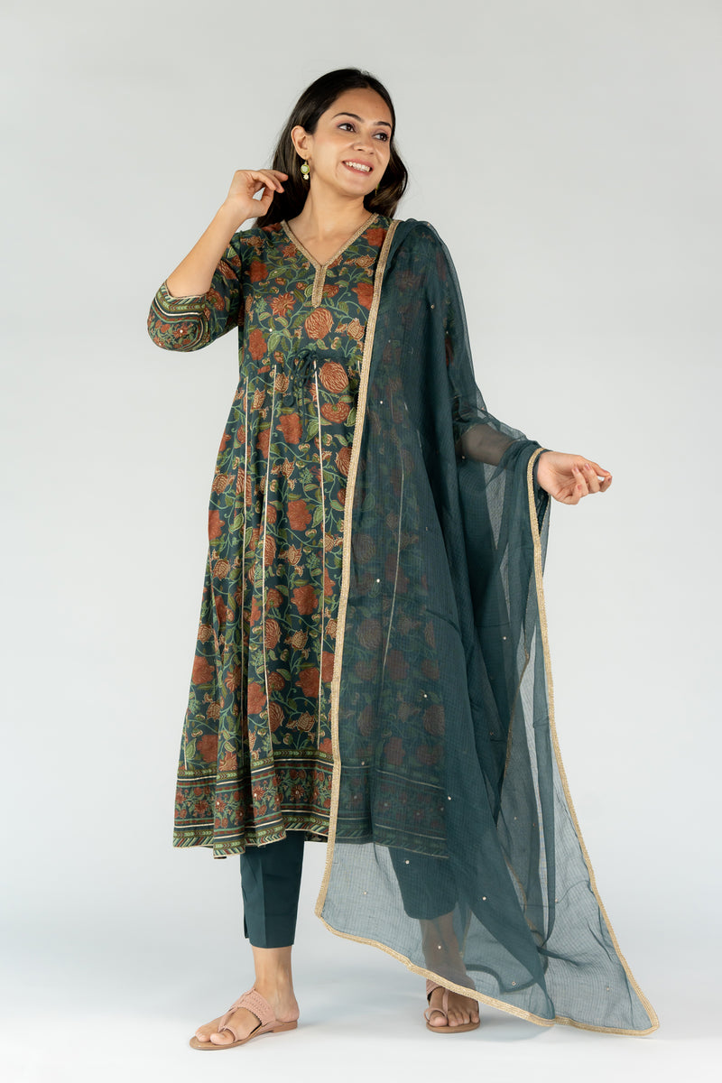 Cotton Embellished V Neck Kurta With Gota Lace And Mirror Work - Bottle Green