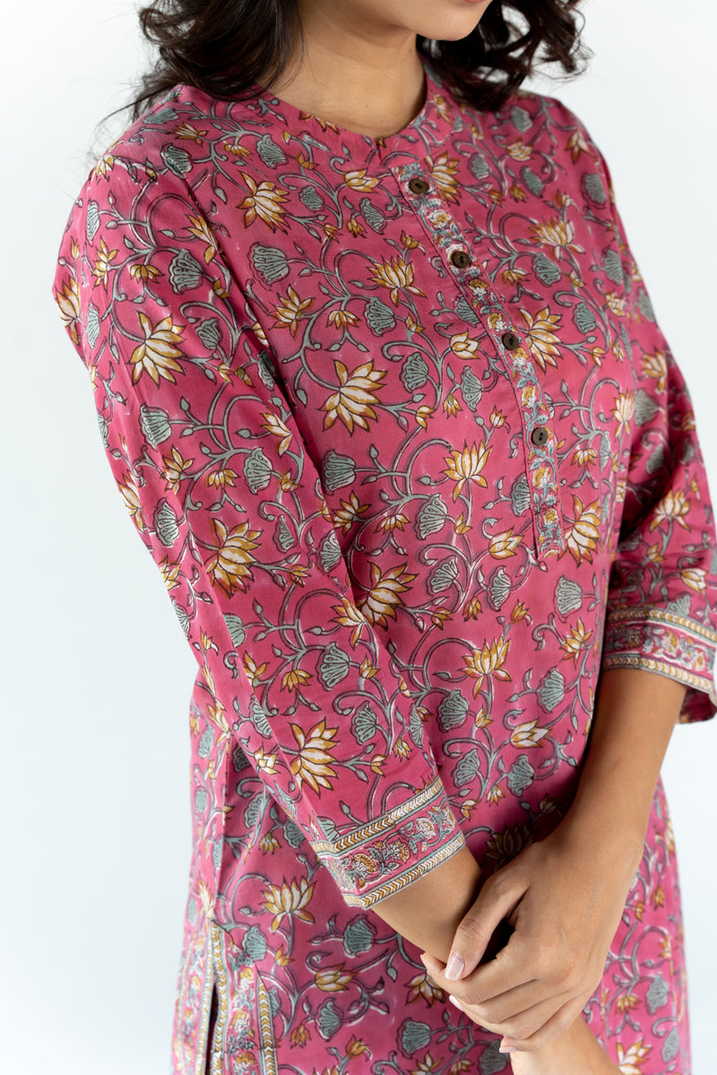 Cotton Regular Fit Hand Block Printed Kurta With Mandarin Collar - Pink