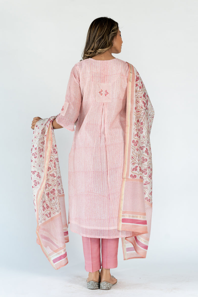 Chanderi Round Neck Straight Kurta - Pink