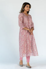 Chanderi Round Neck Straight Kurta - Pink