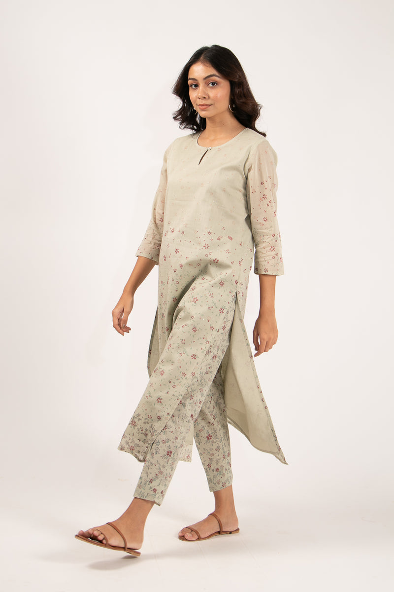 Cotton Mul Hand Block Printed Straight Kurta With Badla Work - Pista Green